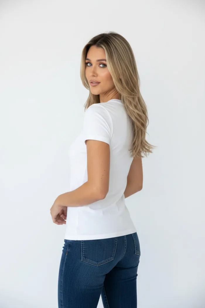 Generated model pose - looking back